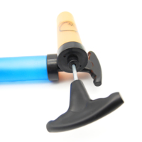 Mini pompe de qualité supérieure, légère et portable, pompe à air en PP pour ballons de sport, design flexible, 21,5 cm, indispensable pour la maison et les voyages