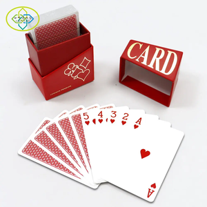 Cartes <span class=keywords><strong>à</strong></span> <span class=keywords><strong>jouer</strong></span> de conception personnalisée en papier noir et blanc PVC Cartes <span class=keywords><strong>à</strong></span> <span class=keywords><strong>jouer</strong></span> de poker - Product Image 5