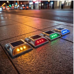 Dissuasore Stradale Solare in Alluminio Pressofuso Resistente agli Urti e Antiscivolo per Strade Industriali - Product Image 1