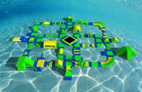 Taman air tiup mengambang, peralatan hiburan taman Aqua permainan air tiup untuk acara