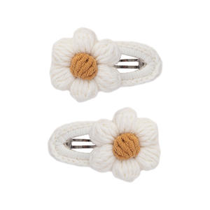 Autunno inverno nuove <span class=keywords><strong>clip</strong></span> per capelli con fiori fatti a mano in cotone fatto a mano da bambina - Product Image 5