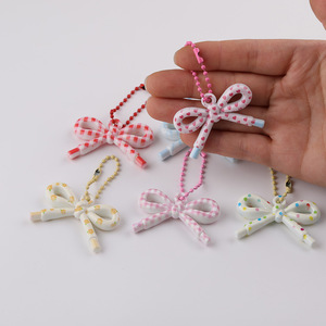 Colgante de acrílico con lazo floral dulce, accesorio de joyería DIY para bolso, cadena de teléfono, regalo unisex, origen Yiwu - Product Image 5