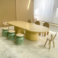 Table et chaises en bois haut de gamme au design moderne pour enfants, idéales pour l'école, le salon, la salle à manger, durables, écologiques, taille personnalisable, bibliothèque