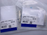 Sensor Saklar Proximity Baru Tersedia E2EY-X4B1-M1J E2EY-X4C1-M1J Penjual Berkualitas Tinggi Garansi Satu Tahun DHL FEDEX UPS