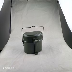 Muestra gratuita: Botella de agua táctica americana con asa para supervivencia en exteriores, cocina y camping, OEM. - Product Image 6