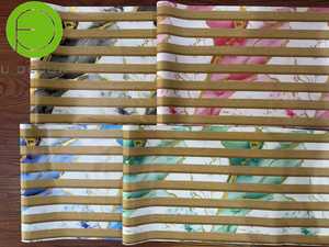 Papel Tapiz Autoadhesivo Ecológico de PVC Impermeable de 45cm*10m, Diseño Moderno 3D para Entretenimiento, Precio Económico, Venta al Por Mayor UDK - Product Image 3
