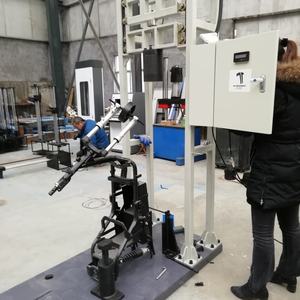 Motorrad-Rad-Dreh- und Biegeermüdungstester Mehrstationen-Hochleistungsgerät für Rad-Biegebeständigkeitsprüfung - Product Image 1