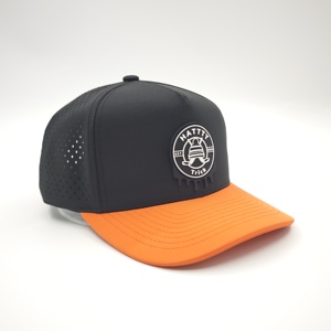 Gorra de Golf Personalizable con Diseño Dobby Argyle, de Secado Rápido, Impermeable, de Poliéster/Algodón, con Orificios Cortados con Láser, Visera Plana y Cierre a Presión - Product Image 4