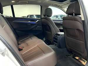 <span class=keywords><strong>BMW</strong></span> 530 Li <span class=keywords><strong>X</strong></span> Drive 2.0 T Luxury Package <span class=keywords><strong>2022</strong></span> (Versión Revisada) Transmisión Automática - Product Image 6