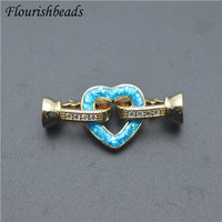 Fermoirs pour collier 29x8mm métal laiton bleu blanc zircon en forme de cœur à double trou pour la fabrication de bijoux de mode à la mode