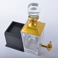 Flacon de parfum en verre de style arabe fait à la main, sans plomb, 750 ml, rond/carré, bouchon à vis, couleur personnalisée, pompe pulvérisateur, emballage