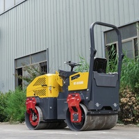 Petit compacteur à rouleaux à double tambour Offre Spéciale pour les travaux sur site Mini compacteur routier 1,5 tonne avec double tambour