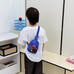 Nuova borsa per bambini, per ragazzi, alla moda ed elegante, portamonete a forma di cartone animato, borsa a tracolla, zainetto casual da esterno, piccola borsa a tracolla. - Product Image 2