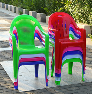 Sillas de Plástico Apilables para Exteriores, Precio de Fábrica, Sillas de <span class=keywords><strong>Playa</strong></span> Coloridas, Sillas de Plástico para Cafetería - Product Image 1