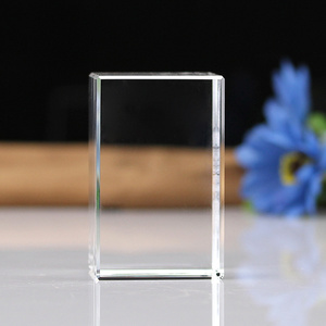 <span class=keywords><strong>2025</strong></span> giá rẻ Laser khắc pha lê Cube chặn giấy khoảng trống toàn bộ bán trống Khối pha lê cho tùy chỉnh - Product Image 6