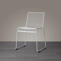 Chaise de café de style industriel Harry Bertoia Mobilier de jardin extérieur à armature métallique noire pour la maison, le bureau ou l'hôtel