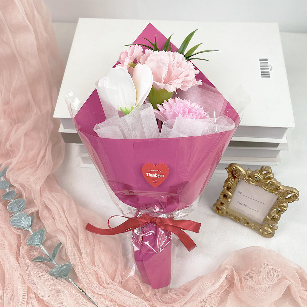 สีชมพูกุหลาบ