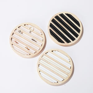 Support de présentation portable en bois pour bijoux, plateau en résine pour bagues, bracelets et boucles d'oreilles, organisateur de table - Product Image 3