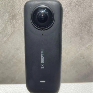 Cámara de Acción Mini Wifi Insta360s <span class=keywords><strong>ONE</strong></span> <span class=keywords><strong>X3</strong></span> 5.7K 30fps Usada en Oferta - Product Image 1