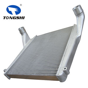 โรงงานขายส่งชิ้นส่วนรถยนต์เครื่องยนต์อินเตอร์คูลเลอร์สำหรับนิสสัน <span class=keywords><strong>UD</strong></span> QUON OEM 2180100Z0H - Product Image 3