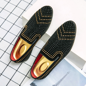 Chaussures en cuir décontractées de différents styles à prix abordable, grandes tailles, chaussures habillées d'affaires, chaussures à bout pointu, chaussures à enfiler pour hommes - Product Image 2
