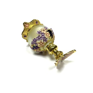 Naher Osten Dubai Essence Parfüm flasche 15ml 30ml Metall Schmetterling Zink legierung Runde Flasche Benutzer definierte Vintage Parfüm deckel - Product Image 5