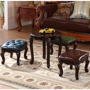 Tabouret rembourré en cuir véritable traditionnel avec pieds en bois massif, design antique pour salon, meubles de maison - Product Image 5