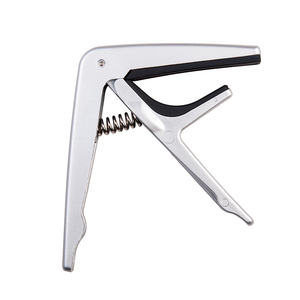 คาโป้กีตาร์พลาสติกเหล็กคุณภาพสูงหลากสีแบบพกพาสำหรับกีตาร์โปร่งและกีตาร์ไฟฟ้าจากโรงงานขายส่ง - Product Image 6