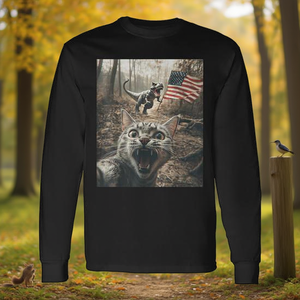 T-shirt à manches longues unisexe pour adulte, col ras du cou, impression numérique, motif chat en selfie avec dinosaure T Rex, drapeau américain patriotique - Product Image 3