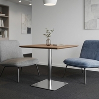 Table de réunion moderne avec structure en métal et plateau en bois pour bureau à domicile, table carrée