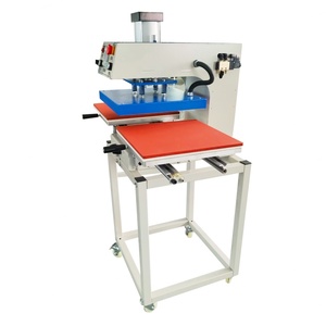 Impresora DTF de cama plana neumática de 2 estaciones usada para sublimación con tinta UV/solvente, automática de 6 ejes, 1 año de garantía, acrílica - Product Image 3