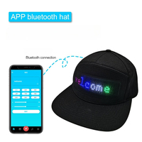 Aplicación programable Rave Gorra LED Control de dientes azules Pantalla de texto LED Sombrero de mensaje para Carnival Club Party Event