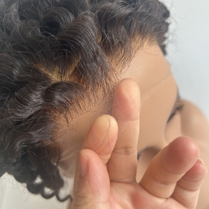 Perruque Courte Bouclée en Cheveux Humains Vierges HD Lace Sans Colle Ultra Respirante et Légère, Idéale pour le Quotidien, le Bureau et les Fêtes - En Stock - Product Image 4