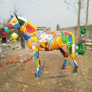 Professionele Productie Levensgrote Paard Standbeelden Glasvezel