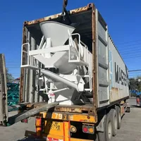Camion malaxeur à béton diesel neuf d'usine, cuve de mélange de ciment de 2,5 mètres cubes, pompe à béton, réservoir sous pression 2500 kg