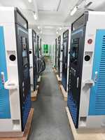 Station de recharge ultra-rapide pour véhicules électriques 180 kW Double pistolet CCS2 IP55 Étanche avec OCPP1.6J Chargeur CC sur pied