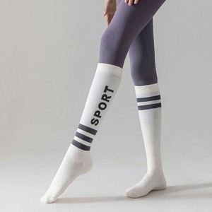 Chaussettes <span class=keywords><strong>de</strong></span> compression professionnelles en silicone antidérapantes pour femmes, chaussettes <span class=keywords><strong>de</strong></span> danse, <span class=keywords><strong>de</strong></span> sport, en coton respirant, pour le fitness, le yoga, le pilates - Product Image 3