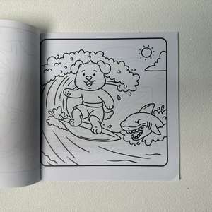 Livre de coloriage personnalisé sur les scènes de <span class=keywords><strong>crime</strong></span>, design mignon, couverture souple, livre de coloriage personnalisé pour les fans de mystère, les amateurs d'art, cadeau - Product Image 2