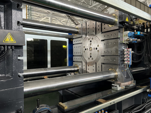 Machine de fabrication de bassins en plastique entièrement automatique HD330L, machine de moulage par injection de seaux, prix abordable en Chine - Product Image 5