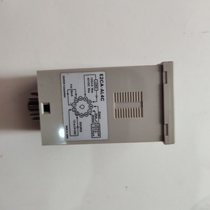   Contrôleur dédié E2CA-AL4C, relais 12 à 24 VDC pour application de capteur - Product Image 1