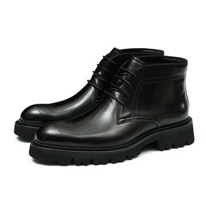Botas Martin de Hombre con Cordones, Estilo Británico, Punta Redonda, Suela Gruesa, de Cuero Genuino, a Media Pantorrilla, Modernas y Versátiles para Otoño-Invierno - Product Image 1