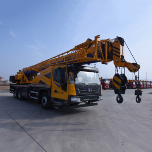 Grúa Móvil Hidráulica de 25 Toneladas JTC25F5D, Nueva, en Oferta, Grúa de Camión para Trabajo Pesado, Equipo de Elevación para Construcción - Product Image 1