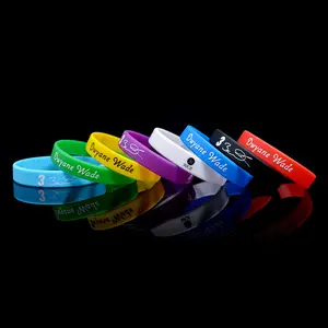 Cadeaux personnalisés bijoux de sport en caoutchouc, silicone personnalisés bracelet en relief bracelet de poignet pour homme