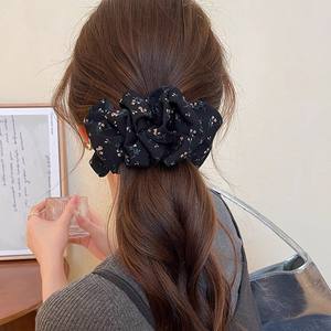 กิ๊บติดผมทรงกล้วยลายจุดผ้าซาตินจีบแบบฝรั่งเศสสำหรับผู้หญิง กิ๊บติดผมแบบใหม่สำหรับมัดผม - Product Image 6