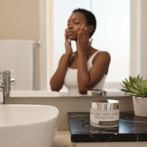 Crema Facial Líquida Hecha en Corea con Glicerina para Granos, Manchas Oscuras, Antienvejecimiento, Hidratante y Blanqueadora para Piel Negra - Product Image 3