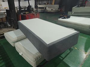 Lit à <span class=keywords><strong>sommier</strong></span> européen de luxe 3-en-1 (base/matelas/métal) – Personnalisable, OEM, Fournisseur en gros unique pour les détaillants de meubles - Product Image 6