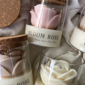 Creative Rose Shaped Scented Candle Home Use Romantic Valentine Day Gift Aroma Souvenir Table Decor Ornament - Product Image 1