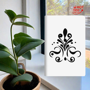 Biblia Personalizada con Estilo y Patrón en Relieve, Versión King James Inglesa, con Marca de Cinta y Papel Bíblico Reciclable - Product Image 5
