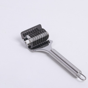 Tagliapasta Manuale in Acciaio Inossidabile, Affettatrice Multiuso per Impasto, Coltello da Macellaio per Pasta e Spaghetti, Ecologico - Product Image 3