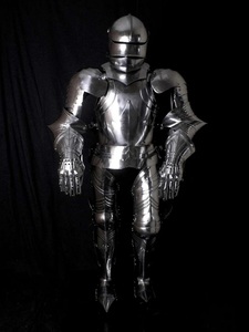 Traje de Armadura Completa de Caballero Medieval Tallado de Alta Calidad, Grabado en Plata/Oro, Disfraz Decorativo, Decoración para el Hogar - Product Image 4